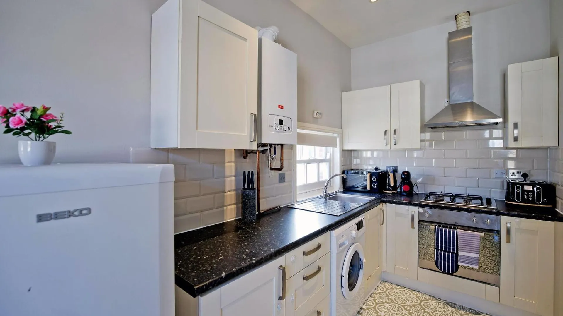 Imperial Barking Road Apartments London 0*,