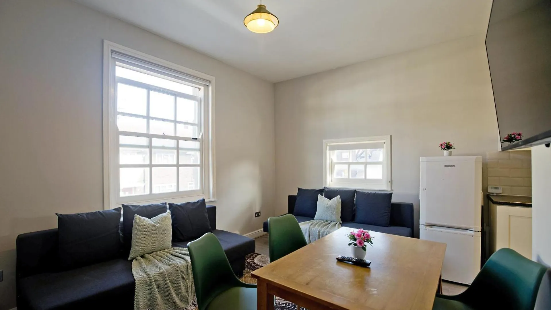 Imperial Barking Road Apartments London 0*,