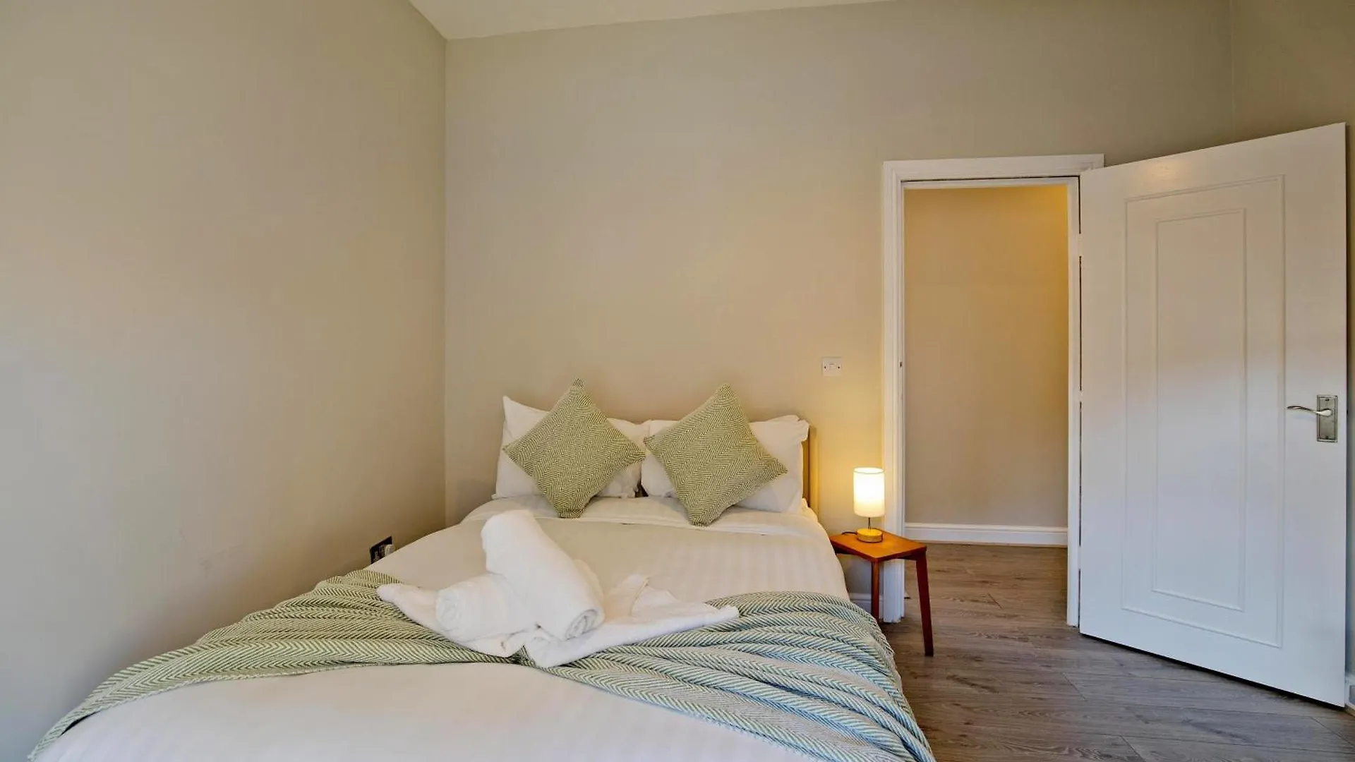Imperial Barking Road Apartments London