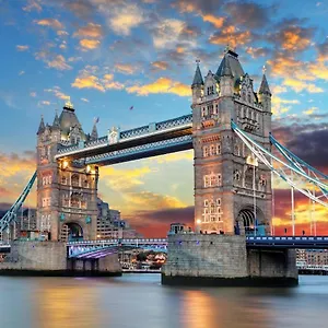 The Grand M Londra